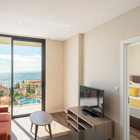 Apartment Monumental Plaza By Petit Funchal (Madeira)