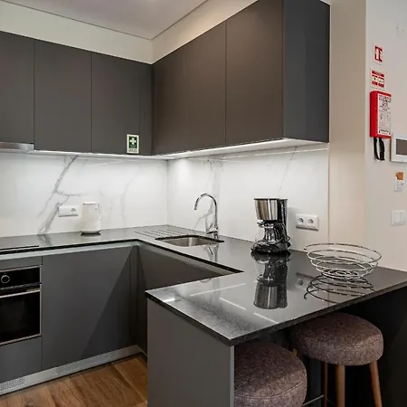 Apartment Monumental Plaza By Petit *